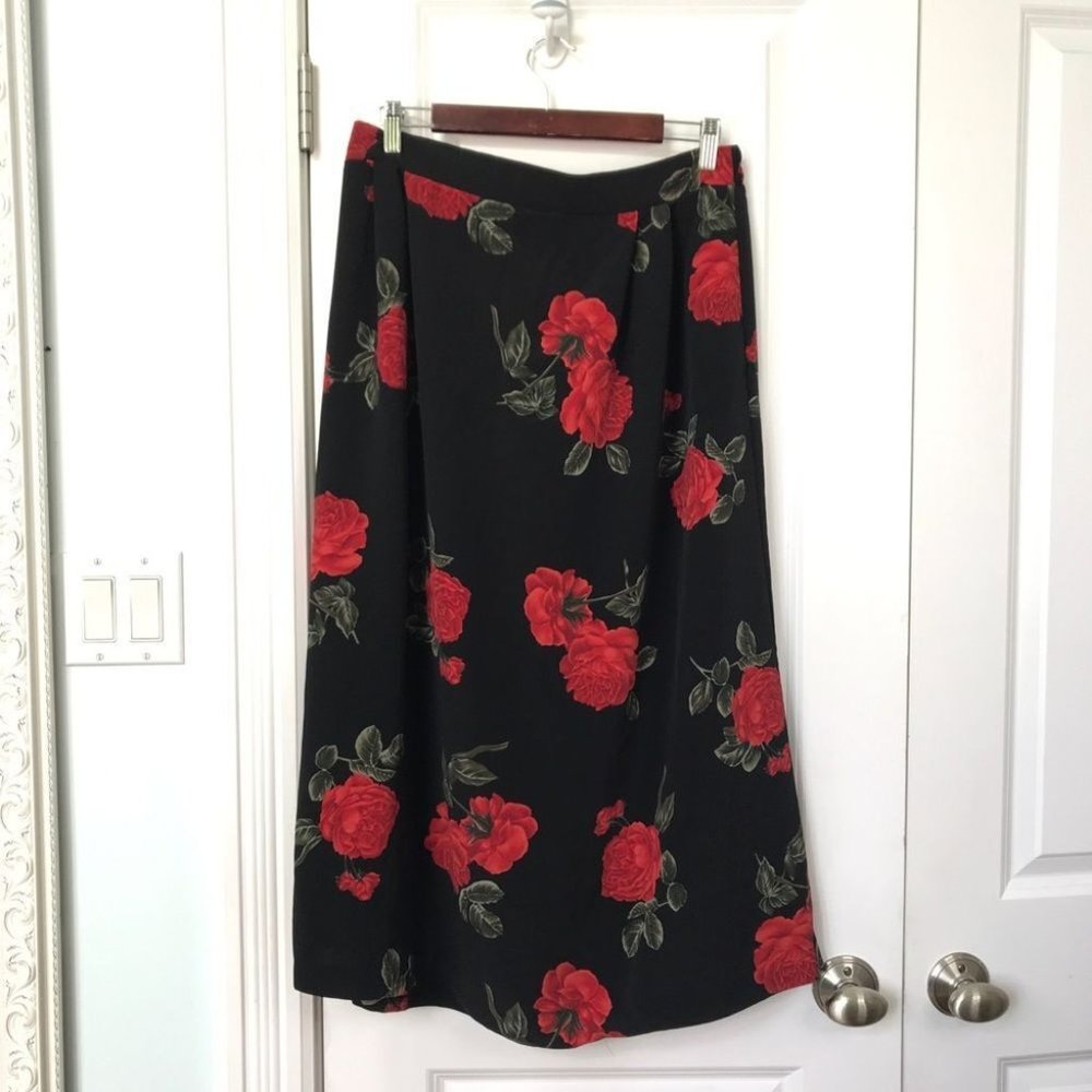 🤩2 for 20🤩 Vintage Black Floral Rose Midi Skirt - Picture 8 of 8